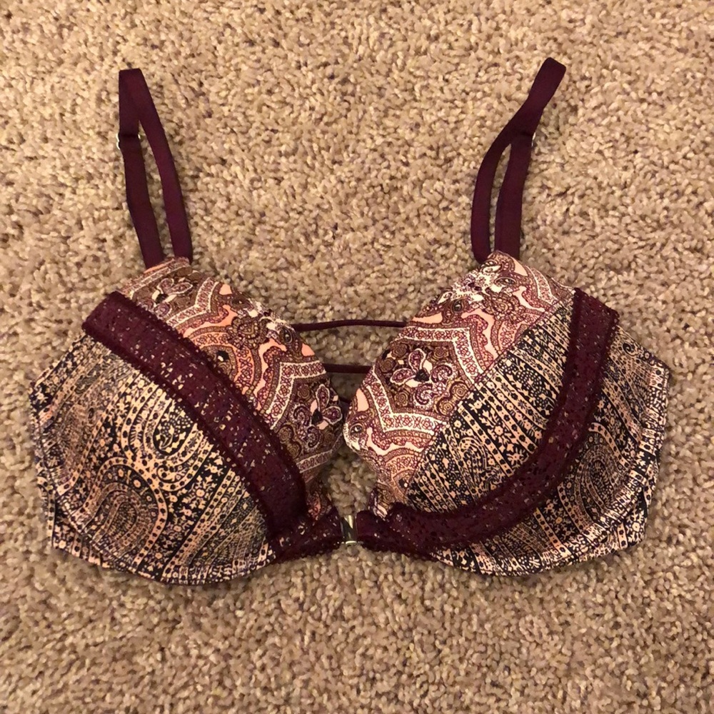 VS Front close bra